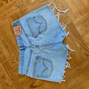 Vintage Levi’s  501 shorts